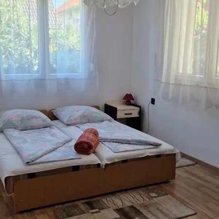 Boni * Balatonboglár